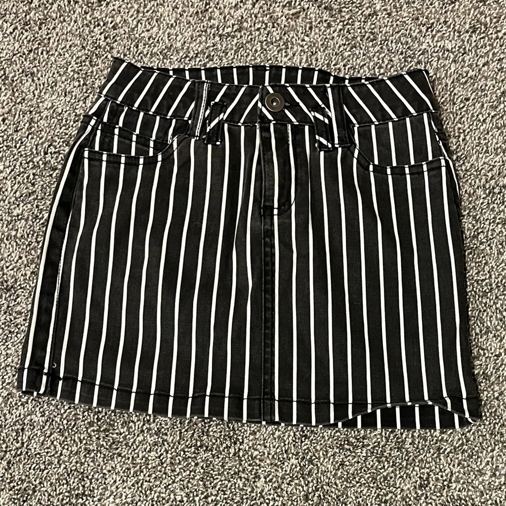 Girls skirt